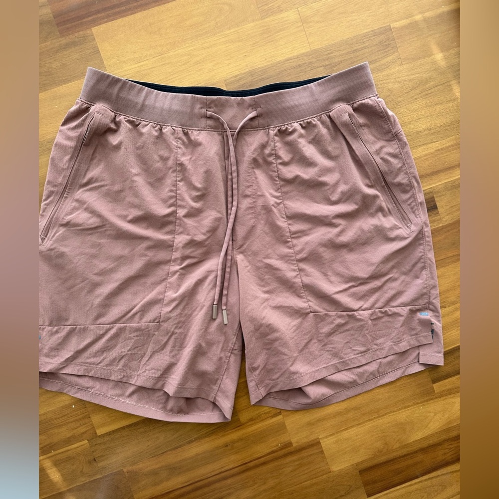 lululemon athletica license to train linerless short 7” Size XL